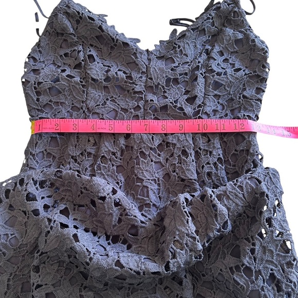 ASTR the label Womens Women's Sleeveless Lace Fit & Flare Midi Dress - Picture 13 of 16